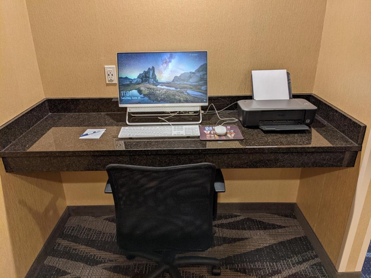 Cobblestone Inn & Suites - Merrill エクステリア 写真