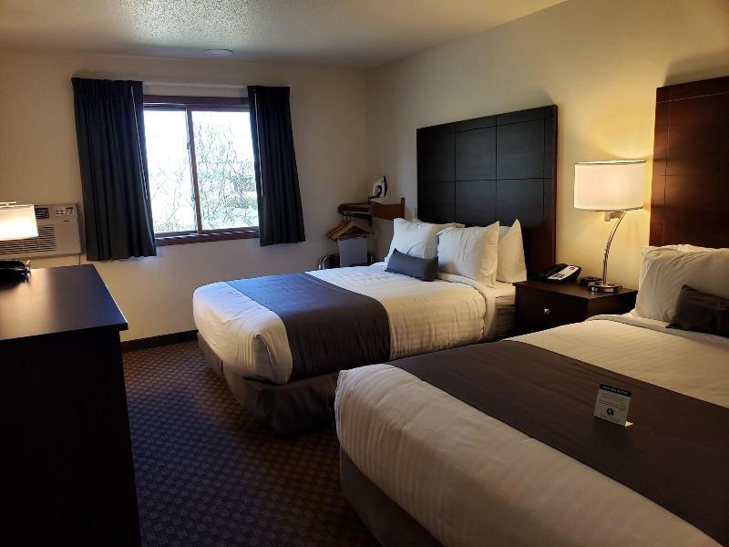 Cobblestone Inn & Suites - Merrill エクステリア 写真