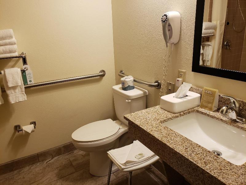 Cobblestone Inn & Suites - Merrill エクステリア 写真
