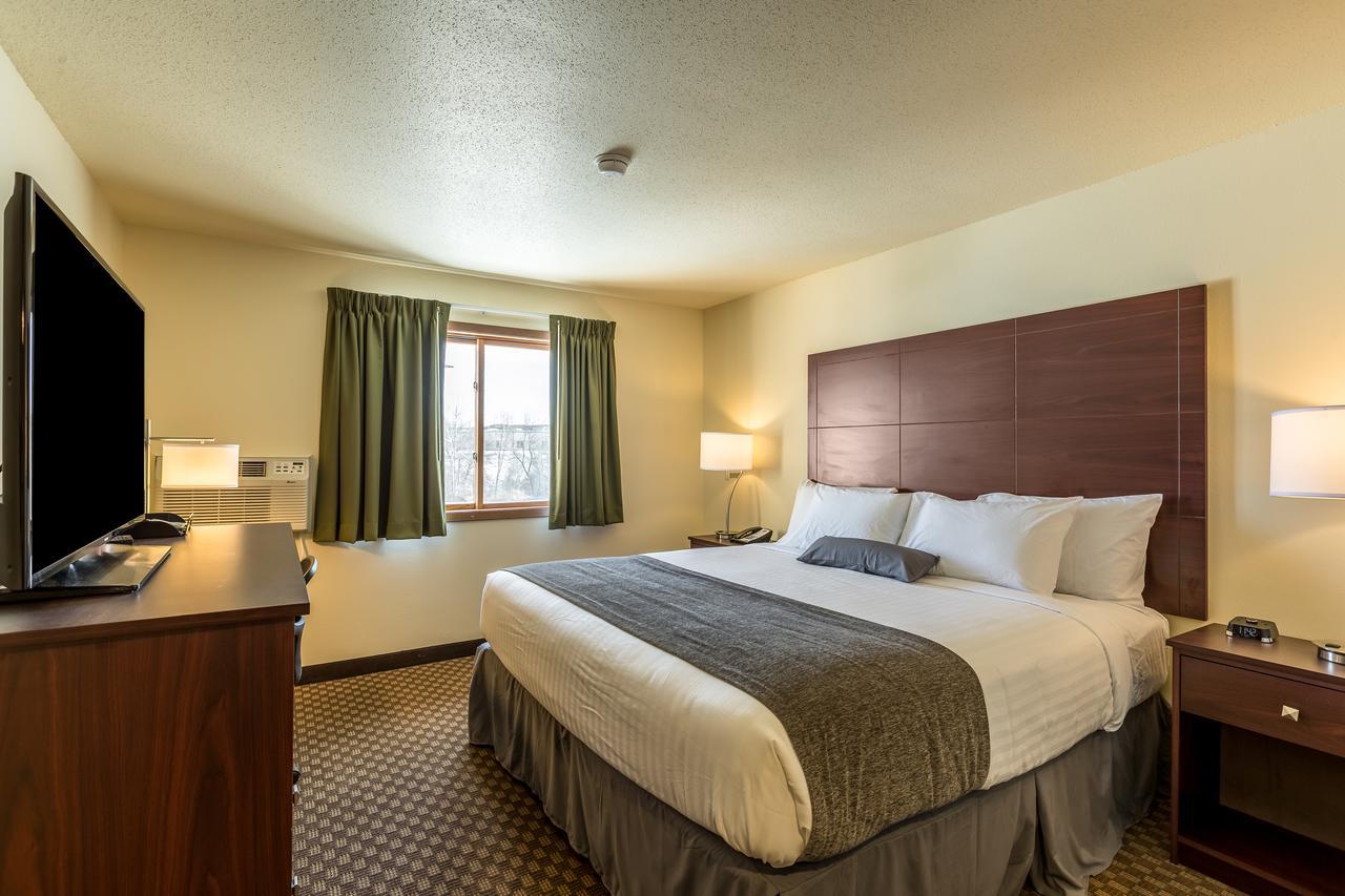 Cobblestone Inn & Suites - Merrill エクステリア 写真