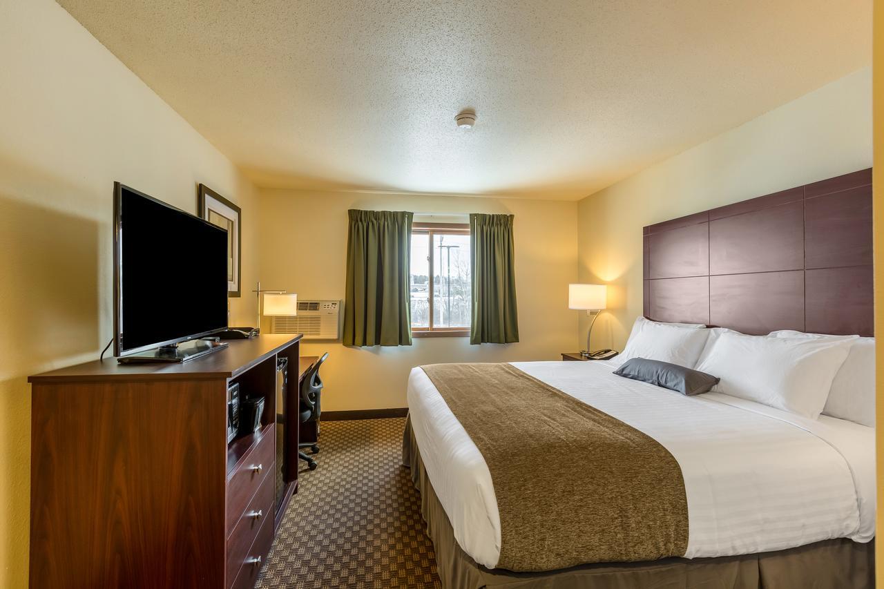 Cobblestone Inn & Suites - Merrill エクステリア 写真